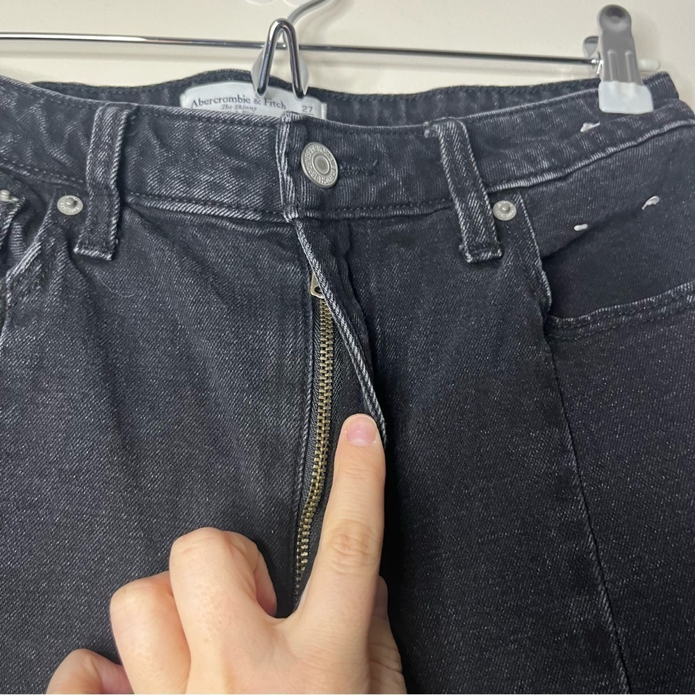A+F The Skinny High Rise Curve Love Edgy Goth Split Hem Jeans - Picture 5 of 9